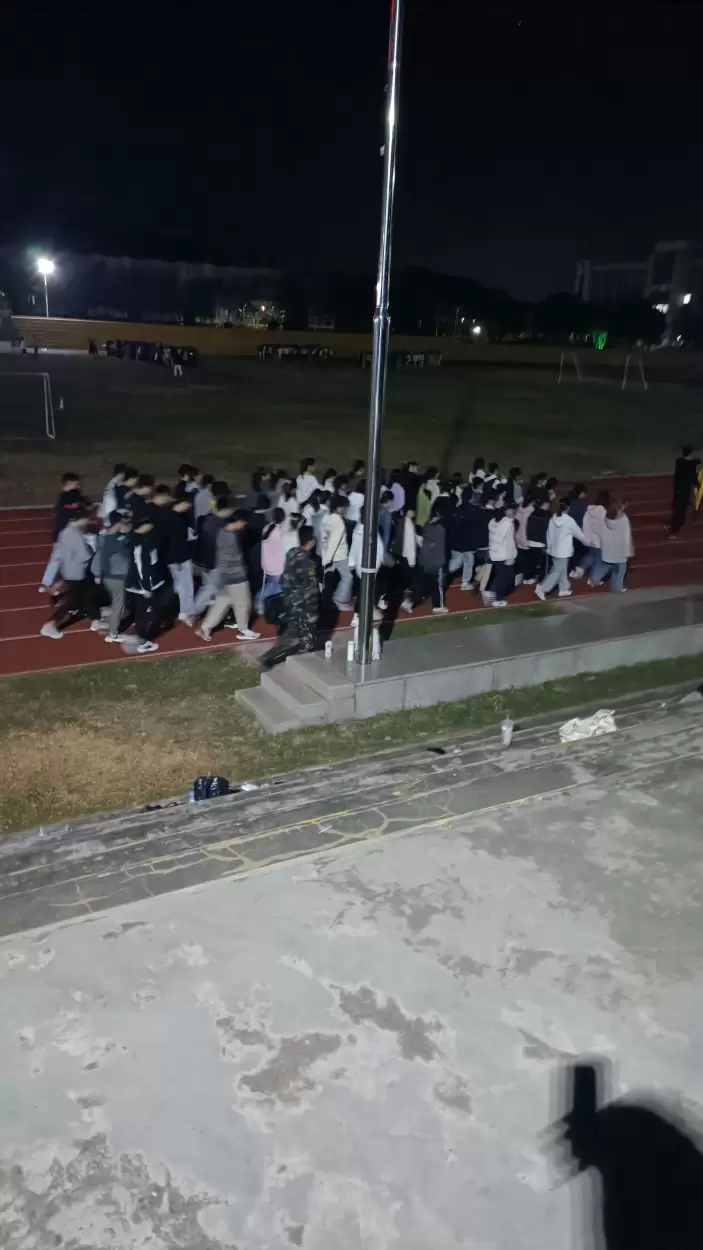 倒霉同学在练习方阵