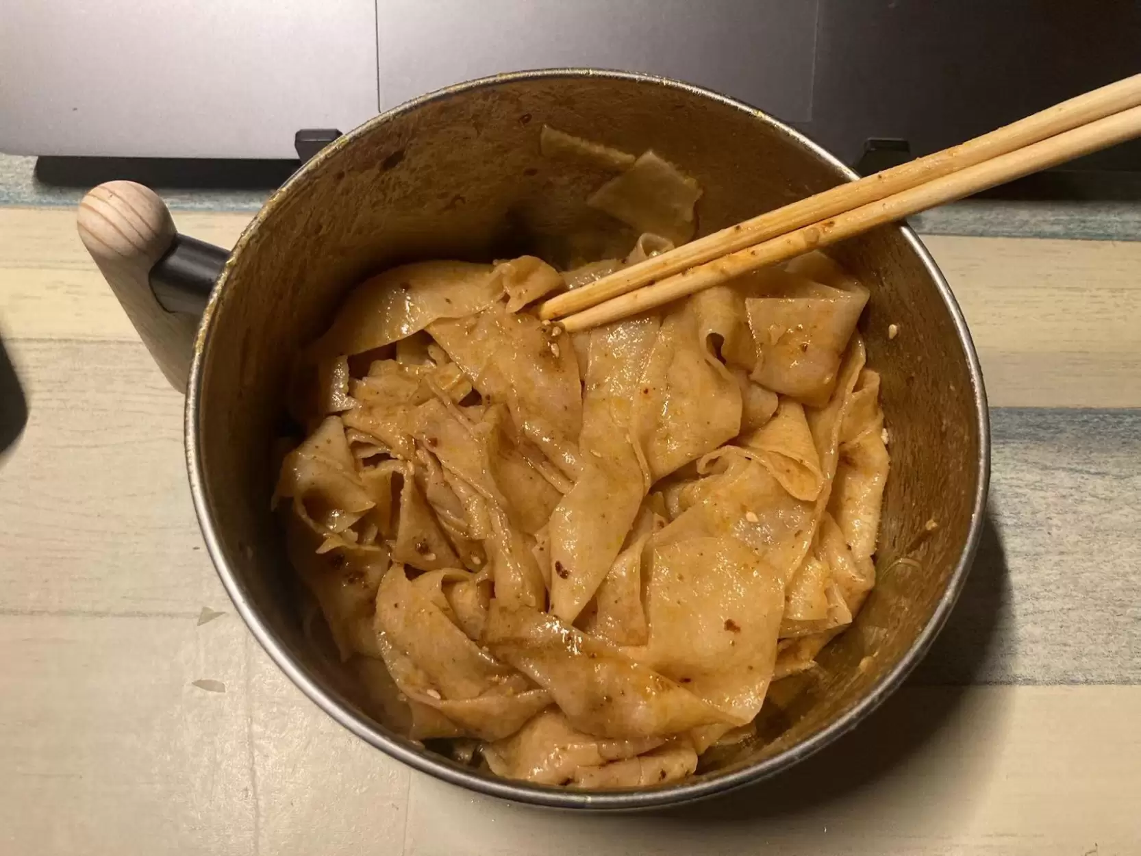 早上吃便宜速食面皮